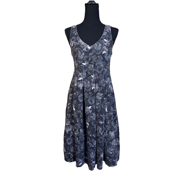 Patagonia Dresses & Skirts - Patagonia Laurel Ridge Sun Dress Medium Gray Floral Stretch Comfort Athletic